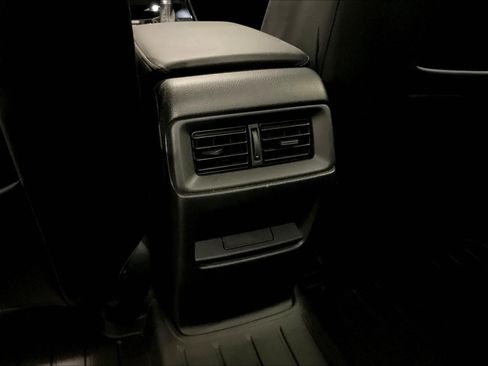 Used 2026 Honda CR-V LX image 10
