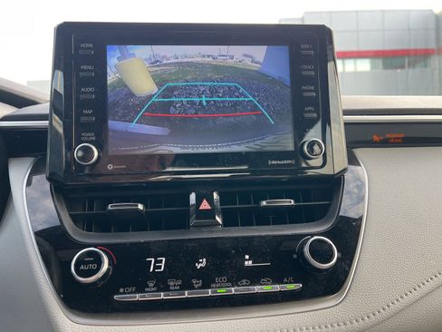 Used 2022 Toyota Corolla SE image 6