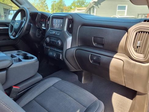 Used 2023 Chevrolet Silverado 1500 Custom image 11