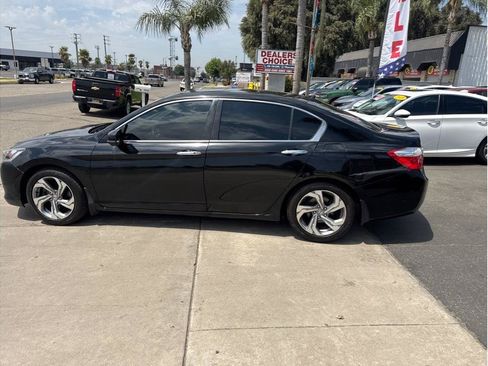 Used 2015 Honda Accord EX image 8