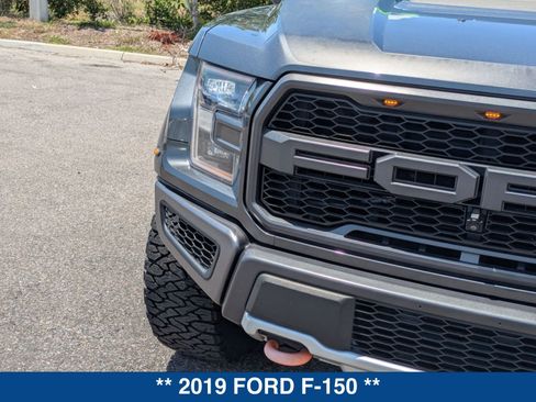 Used 2019 Ford F150 Raptor w/ Equipment Group 802A Luxury AWD/4WD image 9
