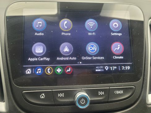 Used 2024 Chevrolet Malibu LT image 25