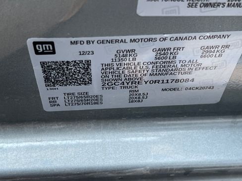 Used 2024 Chevrolet Silverado 2500 High Country w/ Technology Package image 31