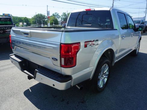 Used 2019 Ford F150 Platinum w/ Equipment Group 701A Luxury AWD/4WD image 8