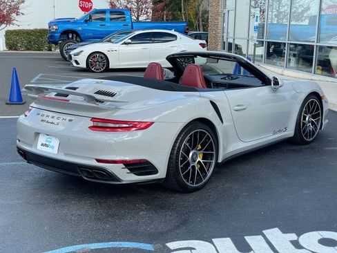 Used 2019 Porsche 911 Turbo S image 16