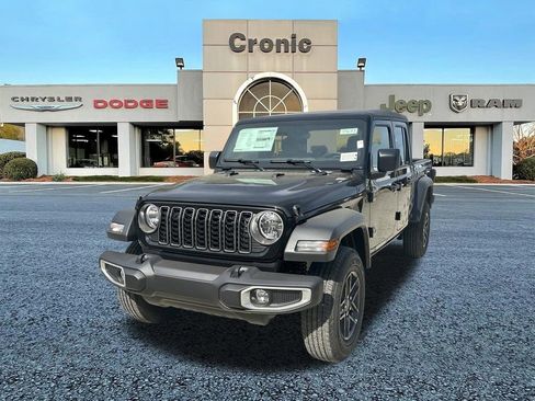 New 2026 Jeep Gladiator Sport AWD/4WD image 7
