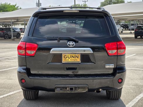 Used 2015 Toyota Sequoia Limited RWD image 5