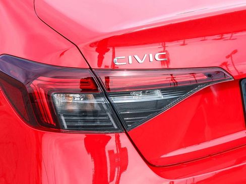 Certified 2025 Honda Civic Sport image 7