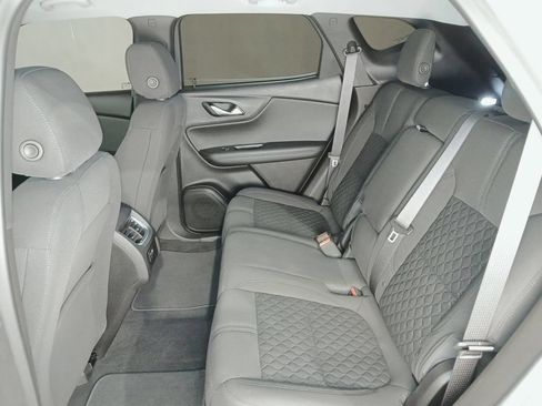 Used 2021 Chevrolet Blazer LT AWD/4WD image 12