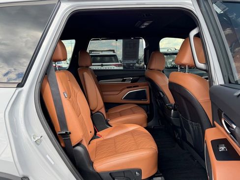 Used 2024 Kia Telluride EX X-Line AWD/4WD image 19