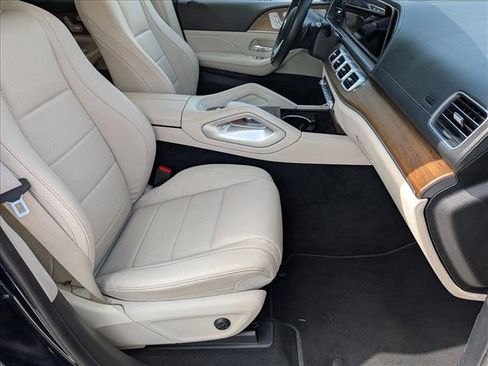 Certified 2022 Mercedes-Benz GLS 450 4MATIC image 18