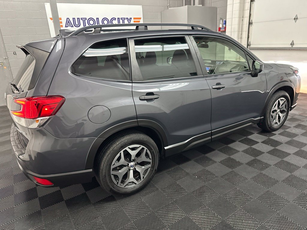 Used 2023 Subaru Forester Premium AWD/4WD image 11