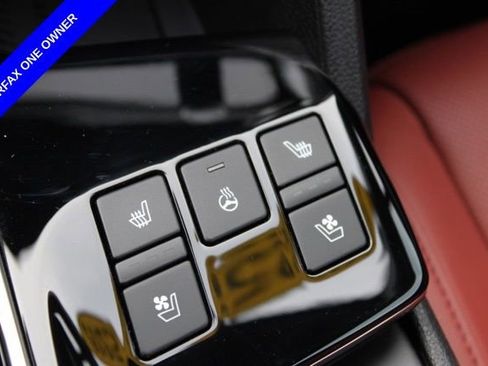 Used 2025 Kia Sportage SX image 43