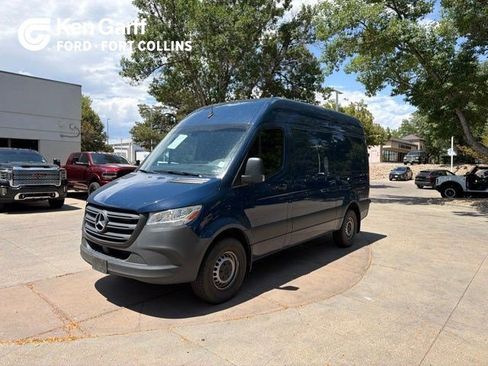 Used 2023 Mercedes-Benz Sprinter 2500 image 1