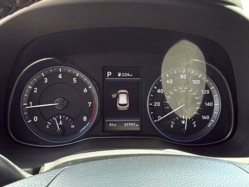 Used 2021 Hyundai Kona SEL w/ Cargo Package FWD image 21