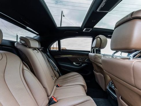 Used 2016 Mercedes-Benz S 550 4MATIC Sedan image 16