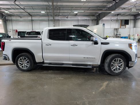 Used 2021 GMC Sierra 1500 SLT w/ SLT Premium Plus Package AWD/4WD image 2
