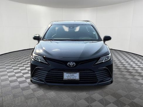 Used 2022 Toyota Camry LE FWD image 2