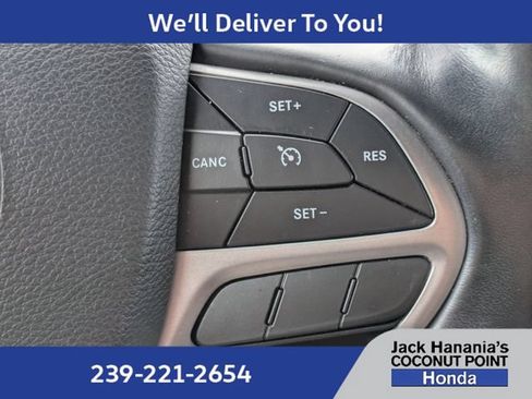 Used 2020 Jeep Grand Cherokee Altitude AWD/4WD image 29