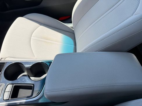 Used 2018 Hyundai Sonata SE FWD image 14