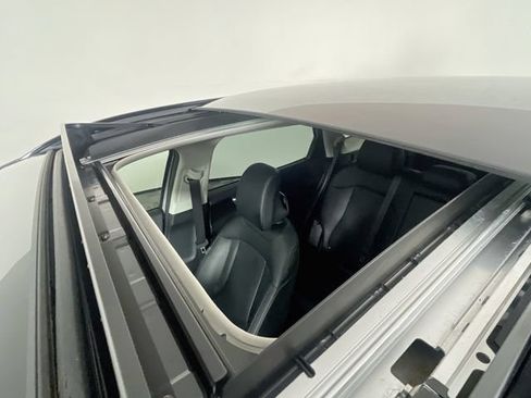 Used 2026 Kia Sportage EX w/ EX Panorama Roof Package FWD image 22