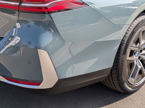 New 2026 BMW 530i image 23