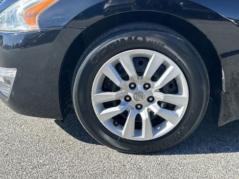 Used 2013 Nissan Altima 2.5 S image 11