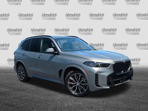 Used 2024 BMW X5 xDrive40i w/ M Sport Package AWD/4WD image 2