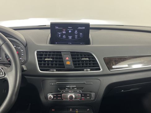 Used 2016 Audi Q3 2.0T Prestige w/ Prestige Package image 14