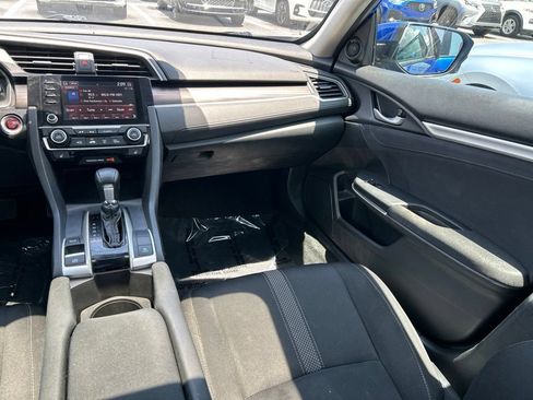 Used 2019 Honda Civic EX image 11