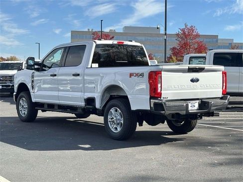 New 2026 Ford F250 XLT w/ FX4 Off-Road Package image 4
