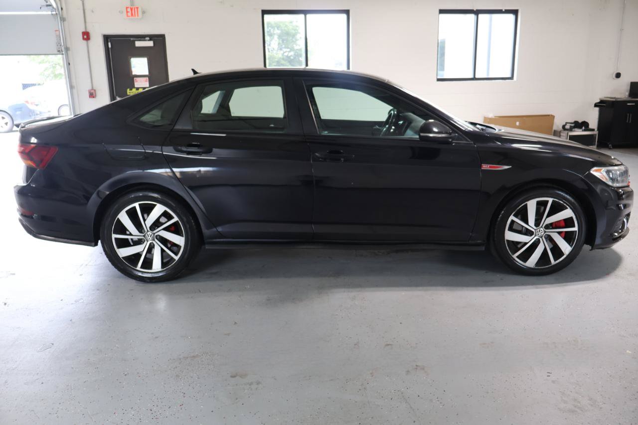 Used 2019 Volkswagen Jetta GLI FWD image 10