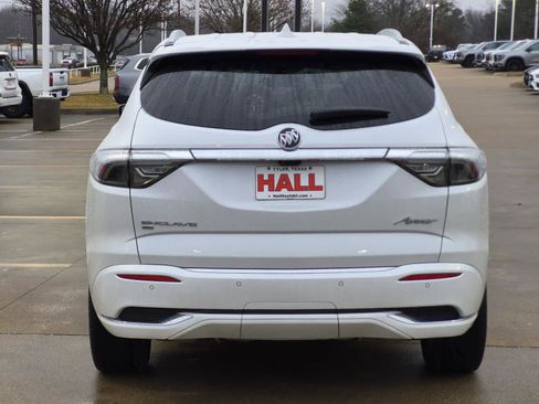 Certified 2022 Buick Enclave Avenir w/ Avenir Technology Package image 5