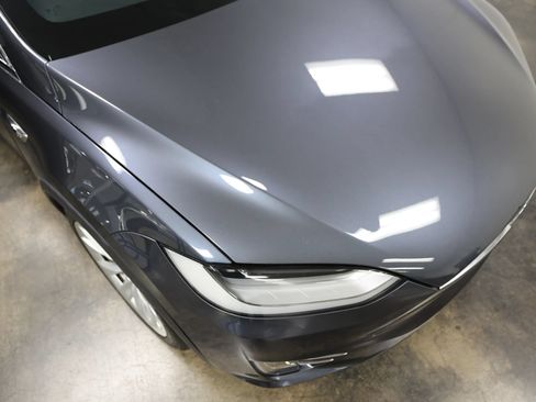 Used 2020 Tesla Model X Long Range AWD/4WD image 14