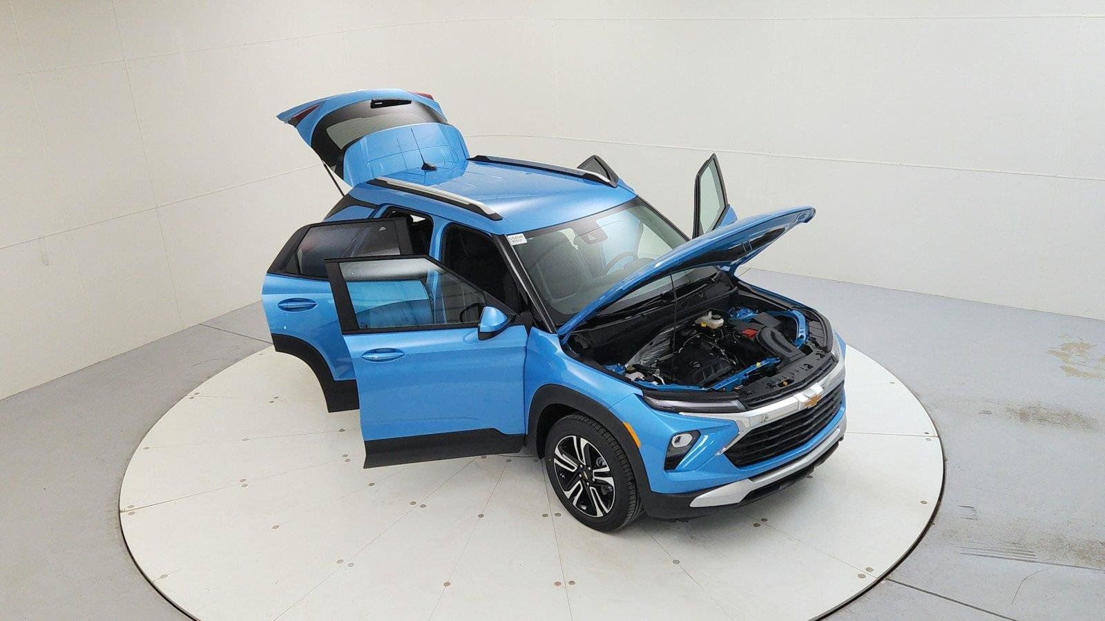 Used 2025 Chevrolet TrailBlazer LT FWD image 18