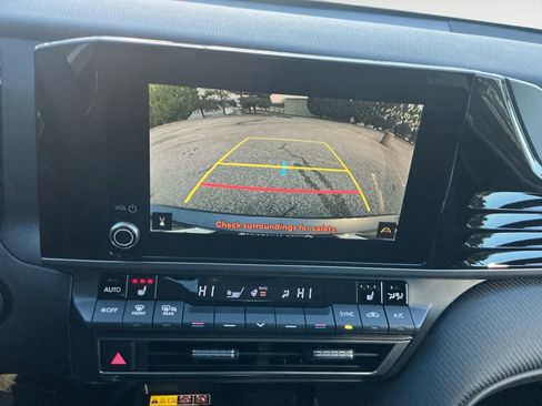 Certified 2026 Toyota Camry SE w/ Convenience Package FWD image 21
