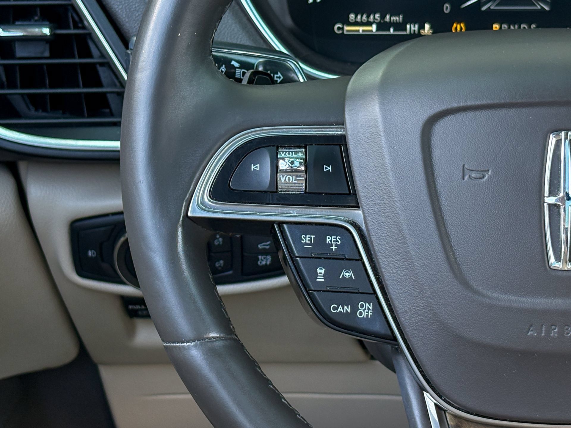 Used 2020 Lincoln Nautilus Reserve w/ Equipment Group 201A FWD image 20