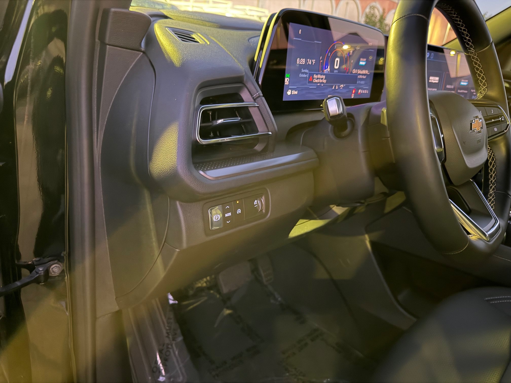 Used 2026 Chevrolet Traverse LT FWD image 26