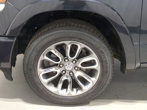 Used 2021 RAM 1500 Laramie w/ Sport Appearance Package AWD/4WD image 17