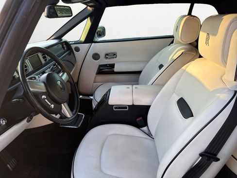 Used 2009 Rolls-Royce Phantom Drophead Coupe image 6