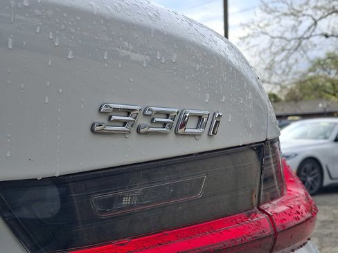 Used 2023 BMW 330i xDrive Sedan w/ Driving Assistance Package AWD/4WD image 29