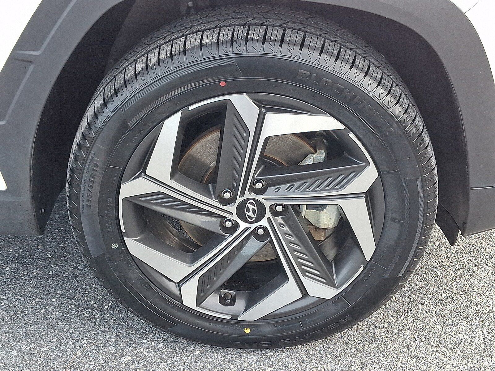 Certified 2023 Hyundai Tucson Limited AWD/4WD image 9