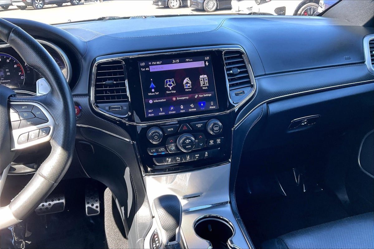 Used 2019 Jeep Grand Cherokee SRT AWD/4WD image 6