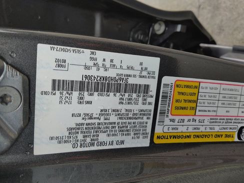 Used 2019 Ford Fusion SE FWD image 33