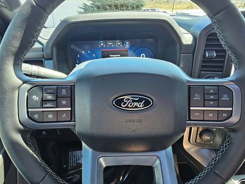 Used 2025 Ford F150 Lariat AWD/4WD image 30