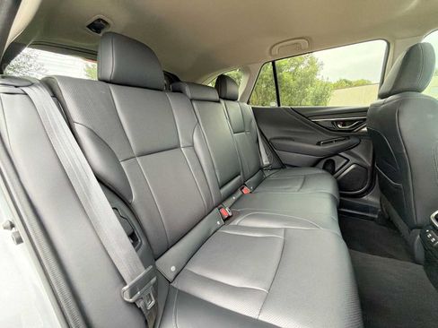 Certified 2021 Subaru Outback Limited AWD/4WD image 18