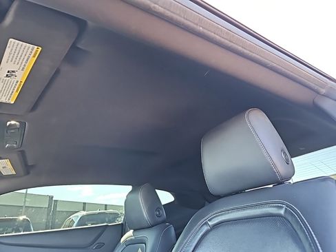 Used 2019 Chevrolet Camaro LT w/ RS Package image 16