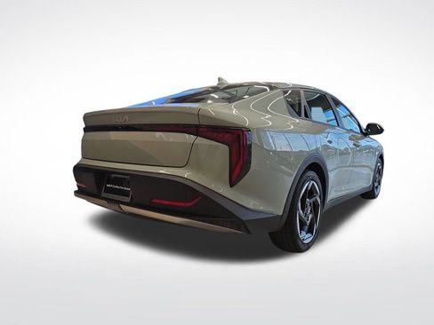 Certified 2025 Kia K4 EX image 6