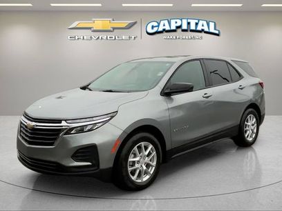 Used 2024 Chevrolet Equinox LS w/ LS Convenience Package