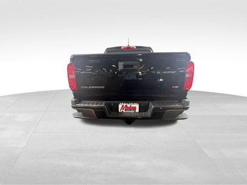 Used 2022 Chevrolet Colorado LT w/ LT Convenience Package AWD/4WD image 4